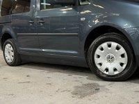 USED 2011 60 VOLKSWAGEN CADDY MAXI LIFE 1.9 TDI Pure Drive MPV 5dr Diesel DSG Euro 4 (104 ps) 
