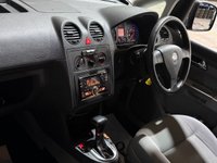 USED 2011 60 VOLKSWAGEN CADDY MAXI LIFE 1.9 TDI Pure Drive MPV 5dr Diesel DSG Euro 4 (104 ps) 