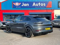 USED 2023 23 PORSCHE CAYENNE 3.0 V6 E-Hybrid 17.9kWh TiptronicS 4WD Euro 6 (s/s) 5dr (7.2kW Charger) GlassRoof+HUD+22"wheel+CarPlay