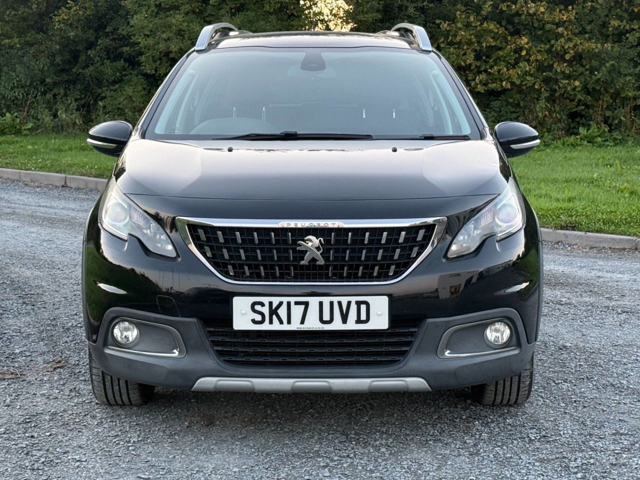 2017 PEUGEOT 1.6 BlueHDi Allure SUV 5dr Diesel Manual Euro 6 (s/s) (100 ps) - vehicle photo 11 for sale on PureCar