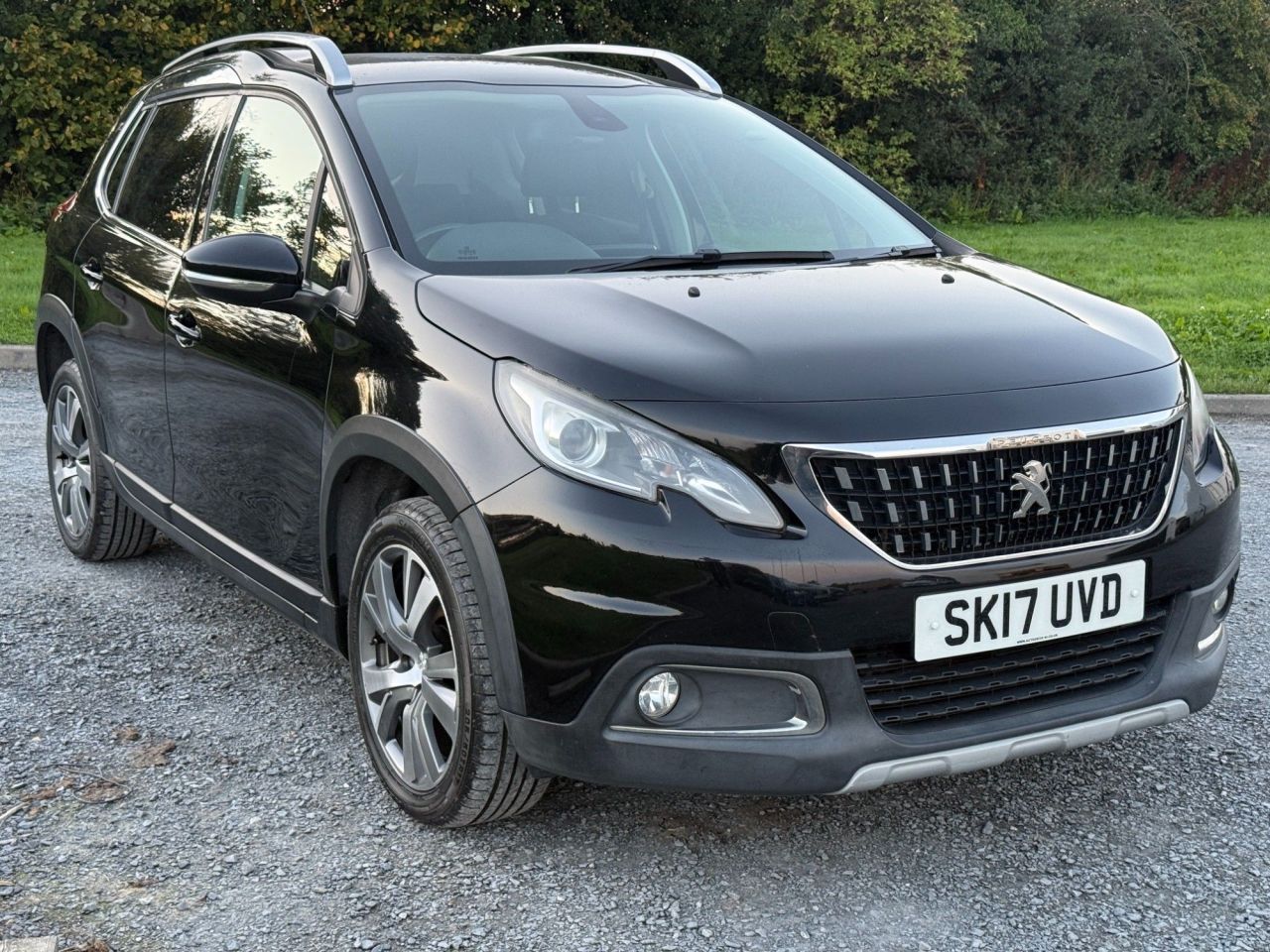 2017 PEUGEOT 1.6 BlueHDi Allure SUV 5dr Diesel Manual Euro 6 (s/s) (100 ps) - vehicle photo 3 for sale on PureCar