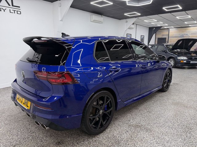 View our VOLKSWAGEN GOLF