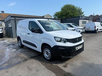 View our PEUGEOT PARTNER
