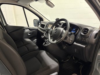 View our RENAULT TRAFIC