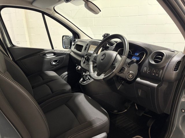 View our RENAULT TRAFIC