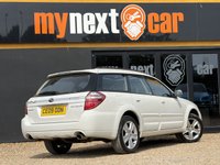 USED 2009 09 SUBARU OUTBACK 2.5 SE Estate 5dr Automatic (194 g/km, 171 bhp) 3 OWNERS + FULL SERVICE HISTORY + ULEZ COMPLIANT + FINISHED IN PEARL WHITE WITH FULL BLACK LEATHER SEATS + ELECTRIC SUNROOF + AIRCON + CRUISE CONTROL + ELECTRIC FOLDING MIRRORS + ALLOY WHEELS