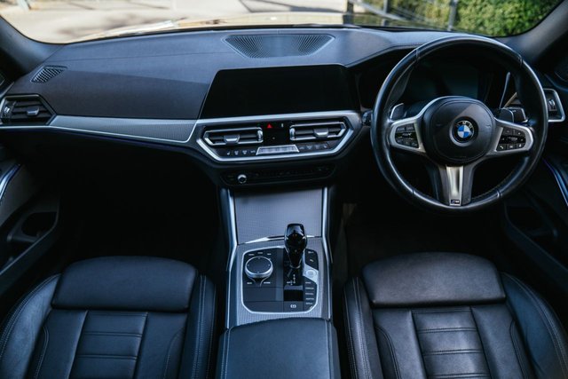 View our BMW 3 SERIES