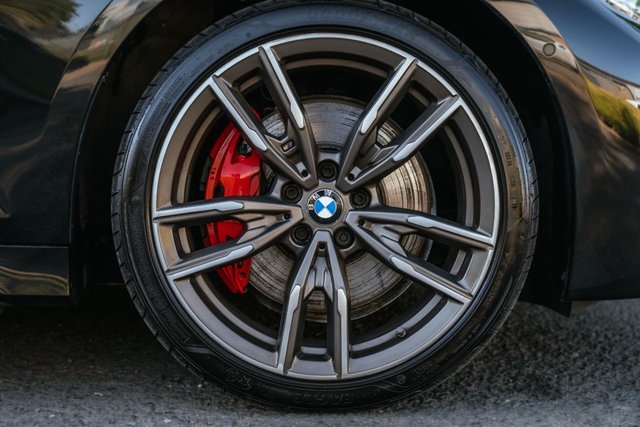 View our BMW 3 SERIES