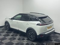 USED 2020 20 PEUGEOT E-2008 50kWh GT SUV 5dr Electric Auto (136 ps) Pan Roof / Sat Nav / DAB Radio / Apple+Android Car Play / Reverse Camera