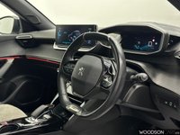 USED 2020 20 PEUGEOT E-2008 50kWh GT SUV 5dr Electric Auto (136 ps) Pan Roof / Sat Nav / DAB Radio / Apple+Android Car Play / Reverse Camera