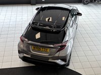USED 2017 66 TOYOTA C-HR 1.8 VVT-h Dynamic SUV 5dr Petrol Hybrid CVT Euro 6 (s/s) (122 ps) 