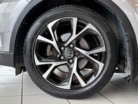 USED 2017 66 TOYOTA C-HR 1.8 VVT-h Dynamic SUV 5dr Petrol Hybrid CVT Euro 6 (s/s) (122 ps) 