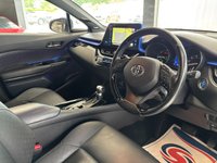 USED 2017 66 TOYOTA C-HR 1.8 VVT-h Dynamic SUV 5dr Petrol Hybrid CVT Euro 6 (s/s) (122 ps) 