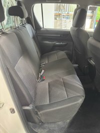USED 2020 70 TOYOTA HI-LUX 2.4 D-4D Active Pickup Double Cab 4dr Diesel Manual 4WD Euro 6 (s/s) (150 ps) AIR CON+CANOPY+TOW BAR