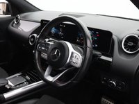 USED 2020 70 MERCEDES-BENZ GLA CLASS 2.0 GLA250 AMG Line (Executive) SUV 5dr Petrol 8G-DCT Euro 6 (s/s) (224 ps) PARKING PACKAGE | HEATED SEATS