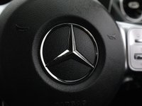 USED 2020 70 MERCEDES-BENZ GLA CLASS 2.0 GLA250 AMG Line (Executive) SUV 5dr Petrol 8G-DCT Euro 6 (s/s) (224 ps) PARKING PACKAGE | HEATED SEATS