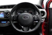 USED 2019 19 TOYOTA YARIS 1.5 VVT-h Icon Hatchback 5dr Petrol Hybrid E-CVT Euro 6 (s/s) (100 ps) FULL HISTORY+REAR CAM+AIR CON