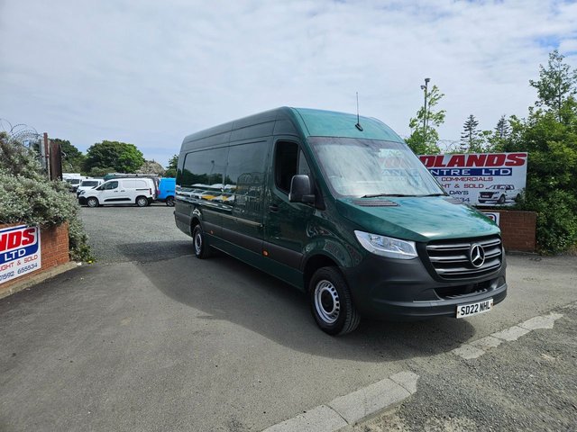 View our MERCEDES-BENZ SPRINTER