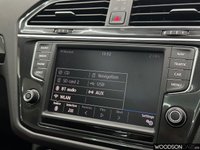USED 2016 66 VOLKSWAGEN TIGUAN 2.0 TDI BlueMotion Tech SEL SUV 5dr Diesel DSG 4Motion Euro 6 (s/s) (150 ps) Pan Roof / Sat Nav / DAB Radio / Heated Seats / Head Up Display
