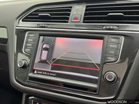 USED 2016 66 VOLKSWAGEN TIGUAN 2.0 TDI BlueMotion Tech SEL SUV 5dr Diesel DSG 4Motion Euro 6 (s/s) (150 ps) Pan Roof / Sat Nav / DAB Radio / Heated Seats / Head Up Display
