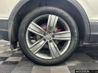 USED 2016 66 VOLKSWAGEN TIGUAN 2.0 TDI BlueMotion Tech SEL SUV 5dr Diesel DSG 4Motion Euro 6 (s/s) (150 ps) Pan Roof / Sat Nav / DAB Radio / Heated Seats / Head Up Display