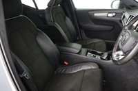 USED 2021 21 VOLVO XC40 1.5 T3 R-Design SUV 5dr Petrol Auto Euro 6 (s/s) (163 ps) NEW IN STOCK