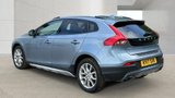 USED 2017 17 VOLVO V40 CROSS COUNTRY 2.0 D4 Pro Hatchback 5dr Diesel Manual Euro 6 (s/s) (190 ps) FULL HISTORY+11 STAMPS+SAT NAV
