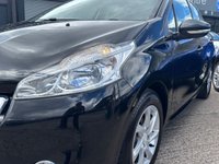 USED 2015 15 PEUGEOT 208 1.4 HDi Active Hatchback 5dr Diesel Manual Euro 5 (70 ps) LOW MILES + LOW INSURANCE + &pound;20 TAX + FSH + AC