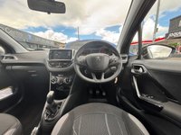 USED 2015 15 PEUGEOT 208 1.4 HDi Active Hatchback 5dr Diesel Manual Euro 5 (70 ps) LOW MILES + LOW INSURANCE + &pound;20 TAX + FSH + AC