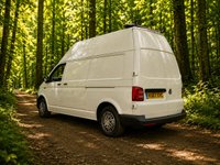 USED 2017 67 VOLKSWAGEN TRANSPORTER 2.0 TDI T32 BlueMotion Tech Startline Panel Van 5dr Diesel Manual FWD LWB Euro 6 (s/s) (150 ps) 1 OWNER/BLUETOOTH/2 KEYS/EURO 6