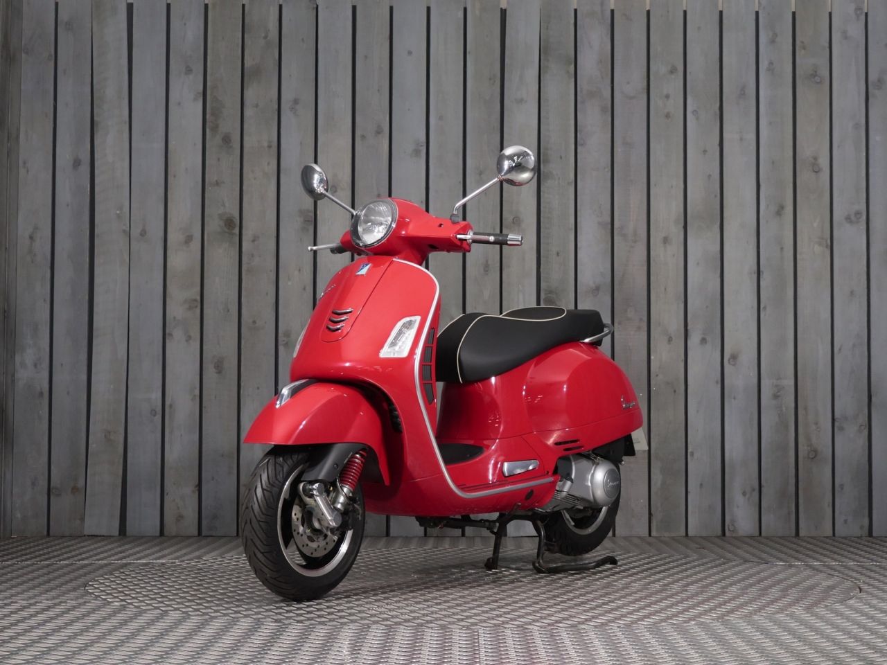 PIAGGIO Vespa GTS 300
