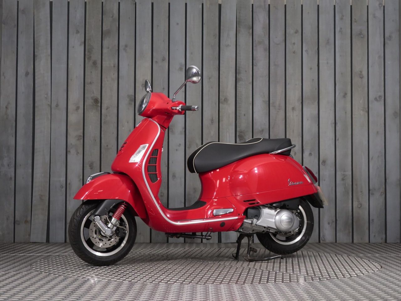 PIAGGIO Vespa GTS 300