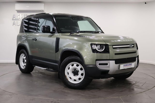 View our LAND ROVER DEFENDER 90