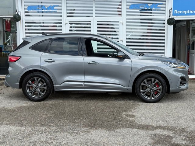 View our FORD KUGA