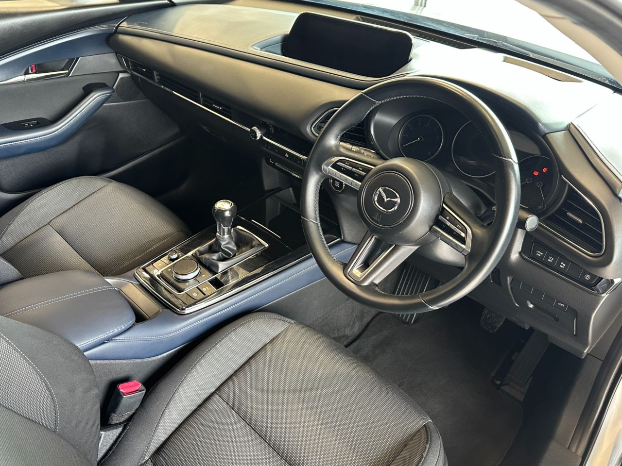 2020 MAZDA CX-30 2.0 SKYACTIV-X MHEV Sport Lux SUV 5dr Petrol Manual 4WD Euro 6 (s/s) (180 p - vehicle photo 15 for sale on PureCar