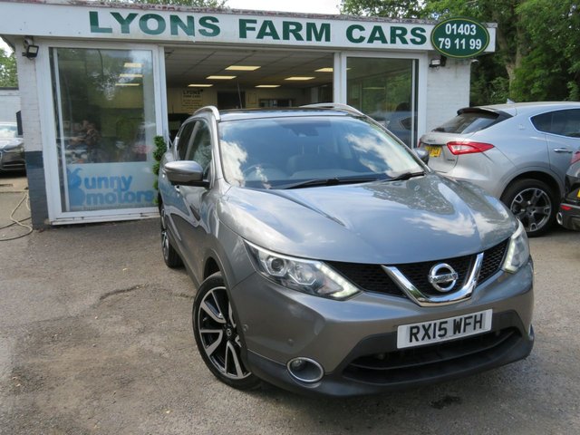 View our NISSAN QASHQAI