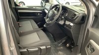 USED 2023 23 TOYOTA PROACE VERSO 1.5D Shuttle Medium MPV 5dr Diesel Manual MWB Euro 6 (s/s) (9 Seat) (120 ps) FULL HISTORY+SAT NAV+9 SEATS