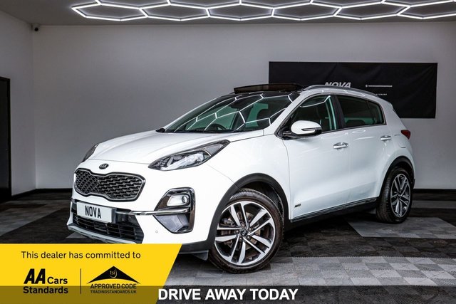 View our Kia Sportage 1.6 T-GDi 4 SUV 5dr Petrol DCT AWD Euro 6 (s/s) (174 bhp)