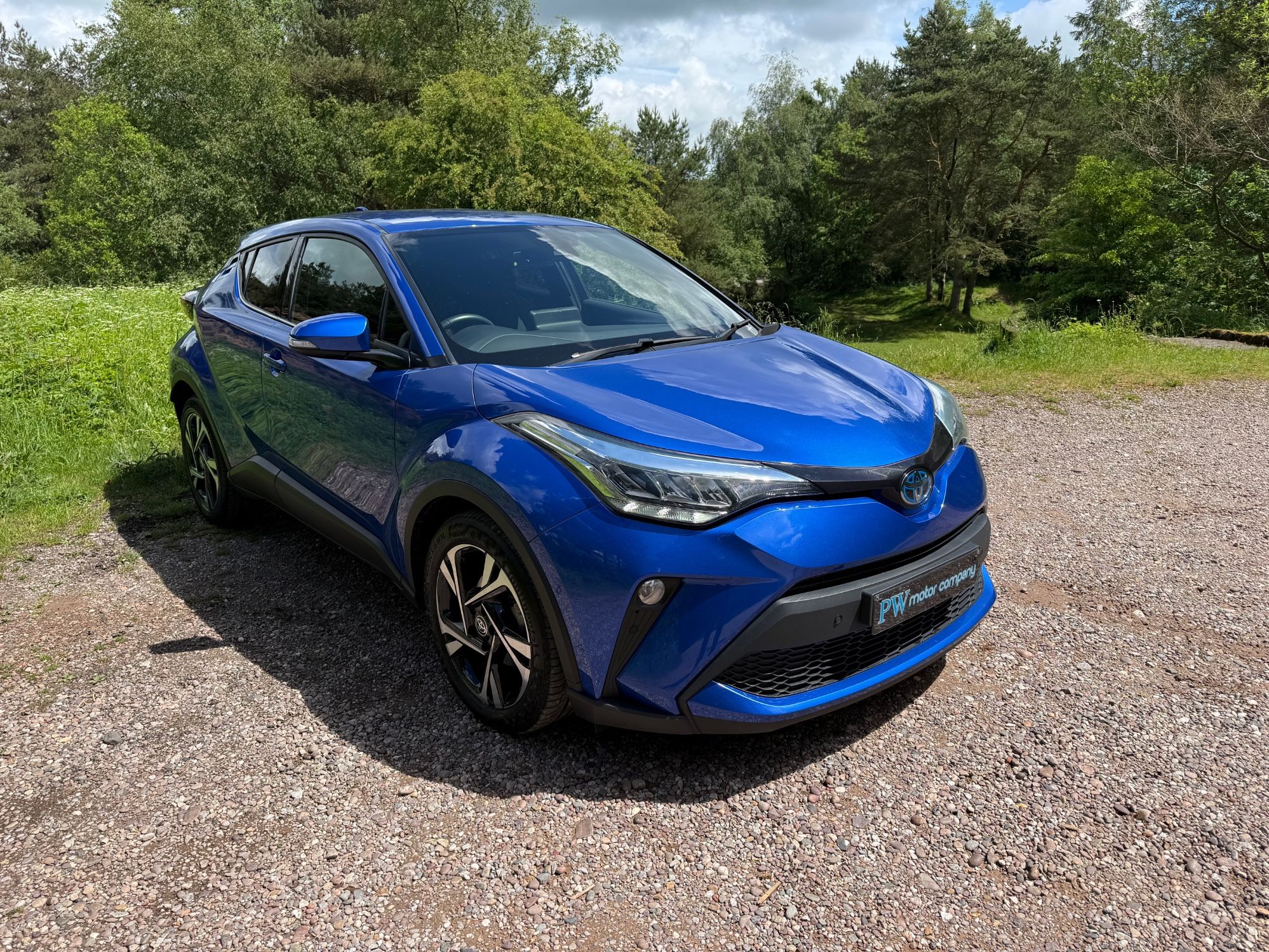USED 2022 22 TOYOTA C-HR 1.8 VVT-h GPF Design SUV 5dr Petrol Hybrid CVT Euro 6 (s/s) (122 ps) 