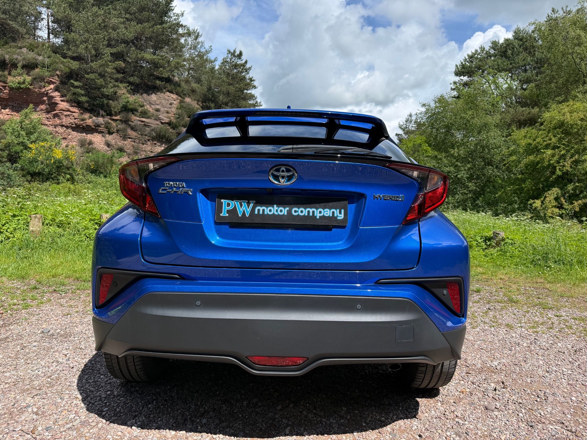 USED 2022 22 TOYOTA C-HR 1.8 VVT-h GPF Design SUV 5dr Petrol Hybrid CVT Euro 6 (s/s) (122 ps) 