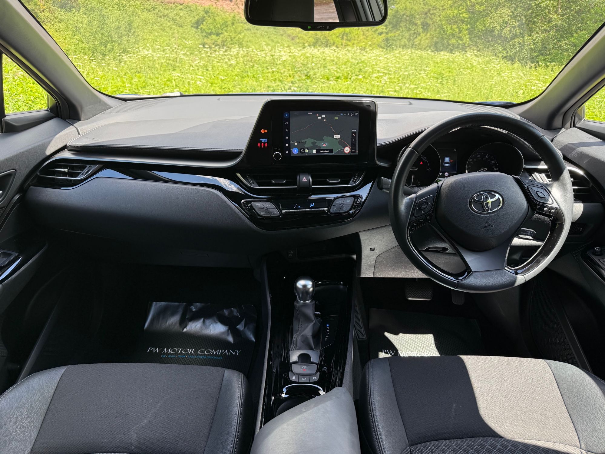 USED 2022 22 TOYOTA C-HR 1.8 VVT-h GPF Design SUV 5dr Petrol Hybrid CVT Euro 6 (s/s) (122 ps) 