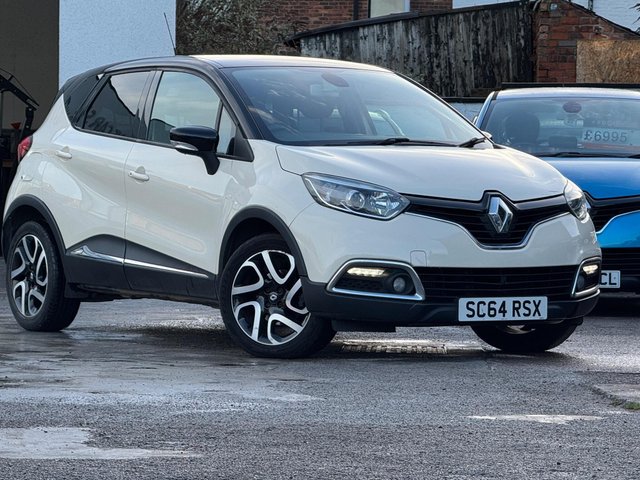 View our RENAULT CAPTUR