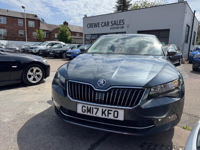 View our SKODA SUPERB