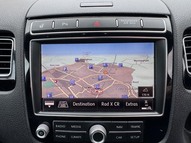 View our VOLKSWAGEN TOUAREG