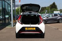 USED 2021 71 TOYOTA AYGO 1.0 VVT-i x-trend Hatchback 5dr Petrol Manual Euro 6 (s/s) (71 ps) - EURO 6 - ULEZ, APPLE/ANDROID CARPLAY, R/CAMERA, 15" ALLOYS, LEDS, LDW, DAB & BLUETOOTH