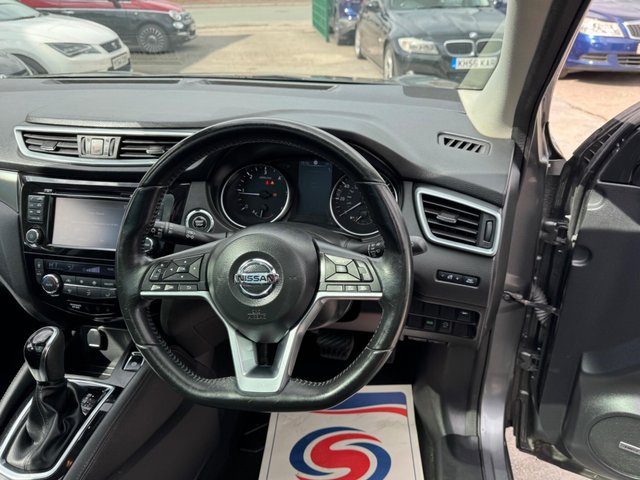 View our NISSAN QASHQAI