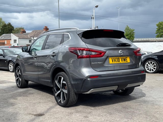 View our NISSAN QASHQAI
