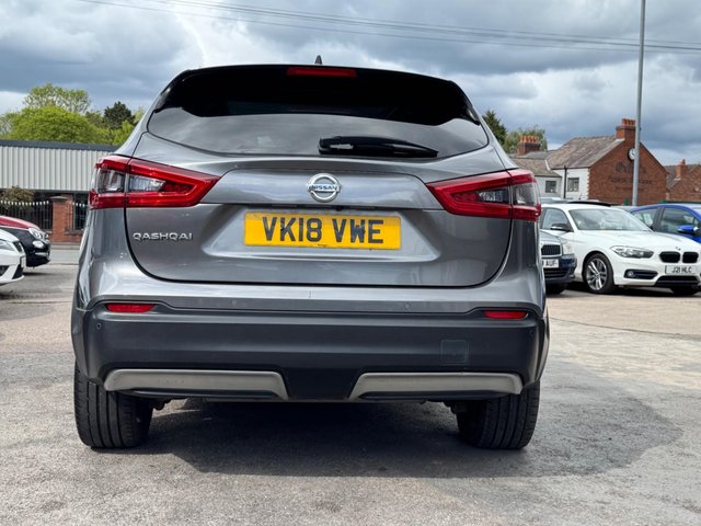 View our NISSAN QASHQAI