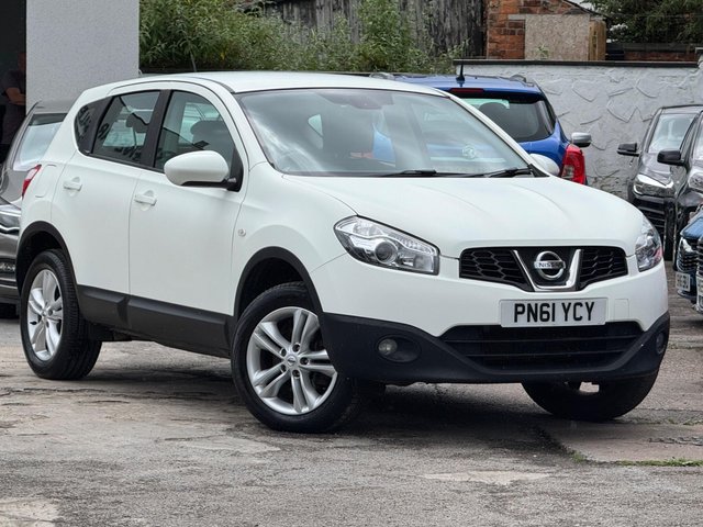 View our NISSAN QASHQAI