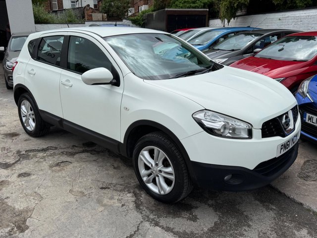 View our NISSAN QASHQAI